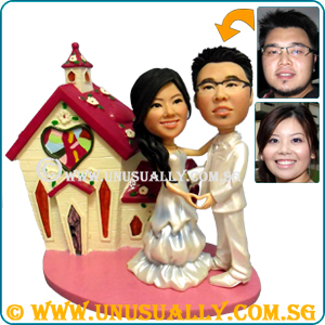 Custom 3D Classic Wedding Couple Figurines On Lovely House BG